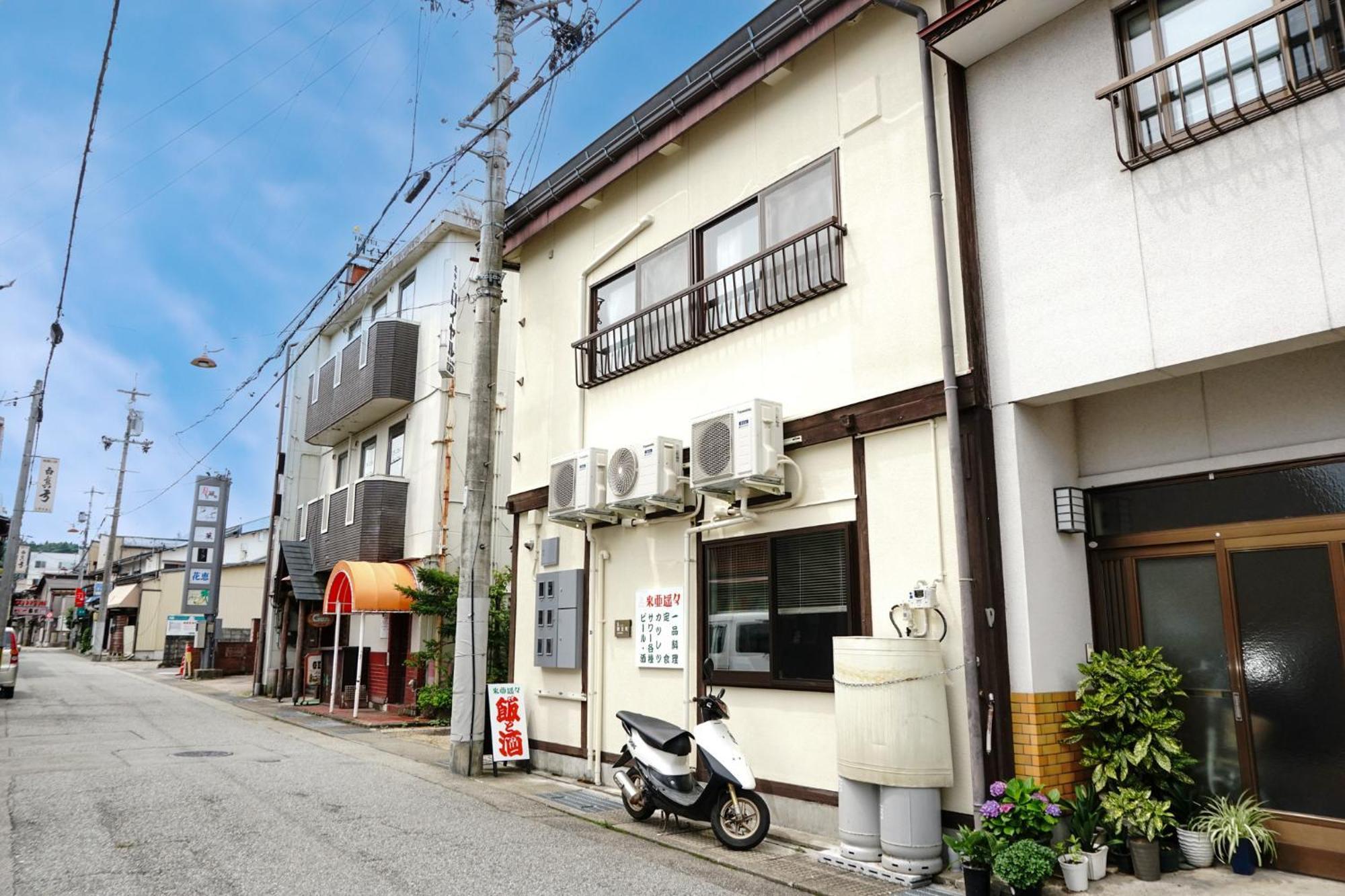 Oyado Haluball 高山市 エクステリア 写真